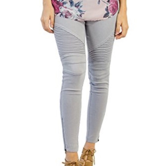 ❗️LAST❗️Heather Grey Moto Leggings with Ankle Zip - Picture 3 of 5